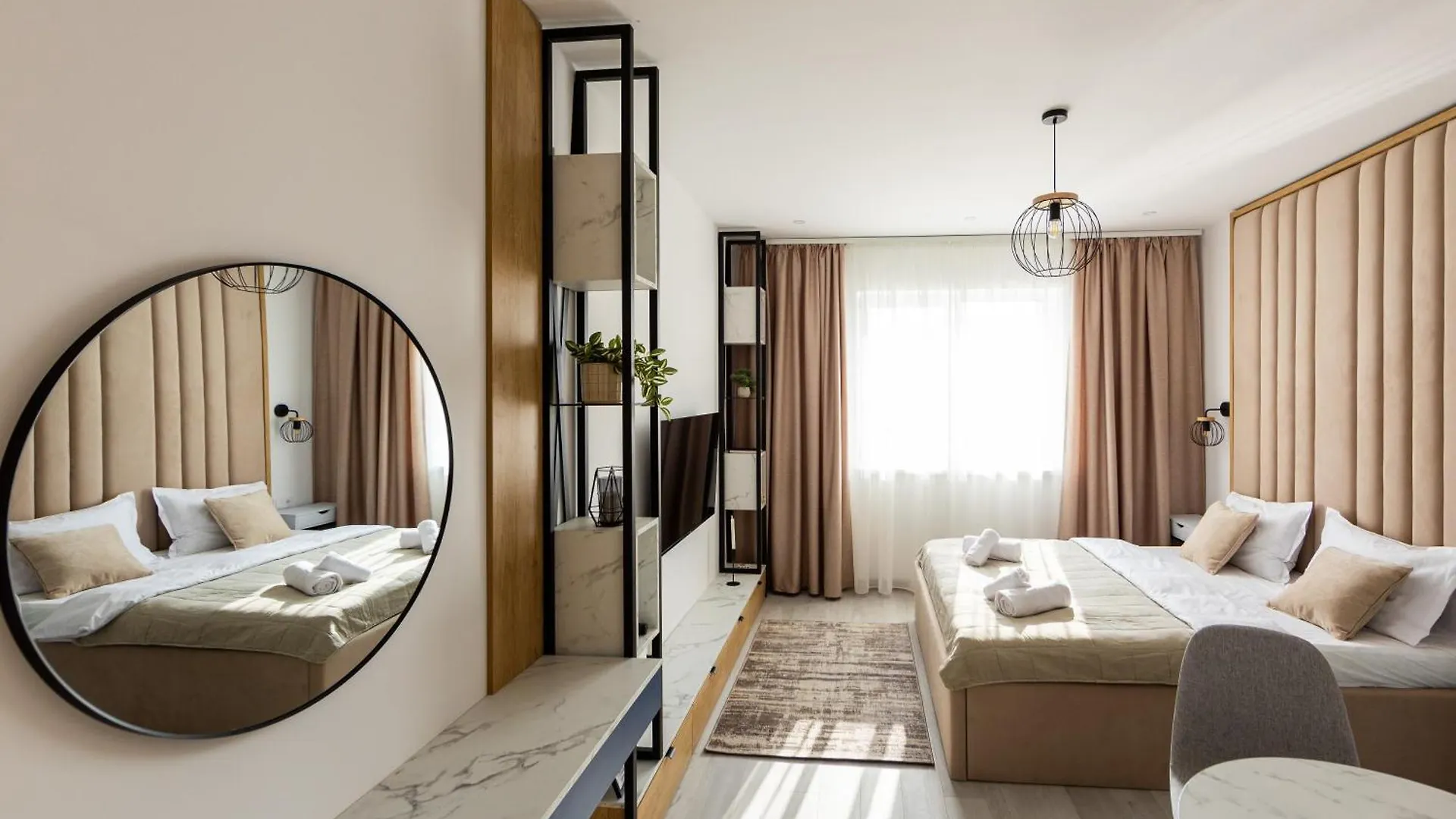 Grey Studio With Free Parking Bucarest 0*,  Rumanía